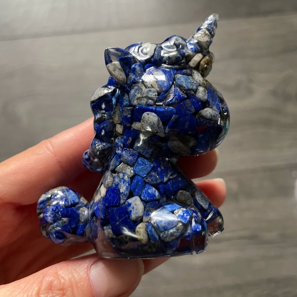 Healing Crystals Unicorn - Picture 3 of 7